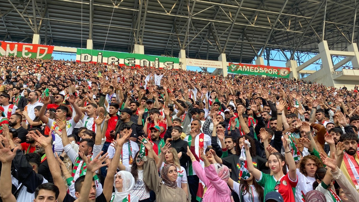 Amedspor İçin Süper Lig Kapısı Aralandı: Kader Maçı Haftaya Kaldı