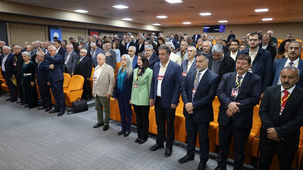 Diyarbakır’da ‘Kuzey Kürtleri Ulusal Birliği Tartışıyor’ Konferansı Başladı