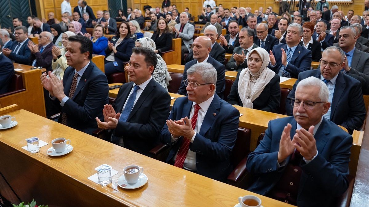 Arıkan’dan Erdoğan’a Larry Fink tepkisi: Siyonizmin finansörüyle ne görüştünüz?