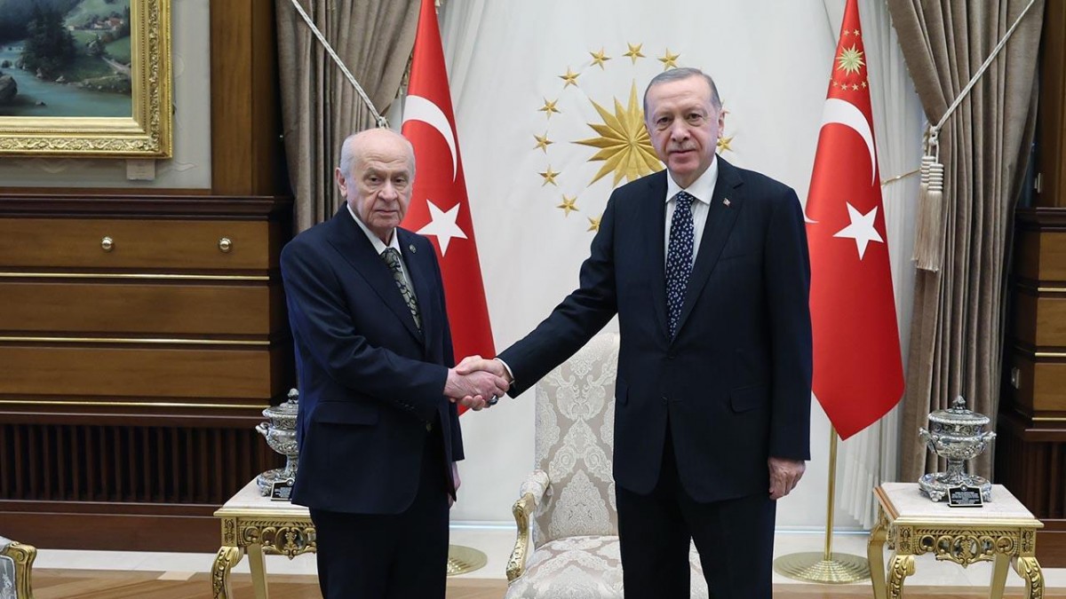 Erdoğan ve Bahçeli Beştepe’de Bir Araya Geldi: Siyasette Kritik Görüşme