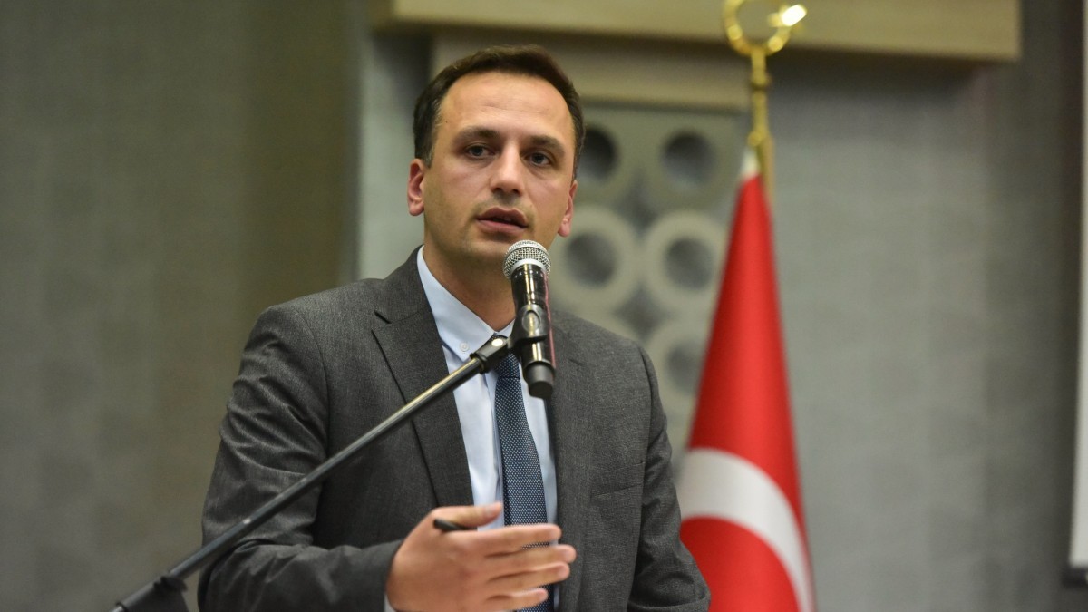 Bornova Belediyesine operasyon: Belediye Başkanı Ömer Eşki gözaltına alındı