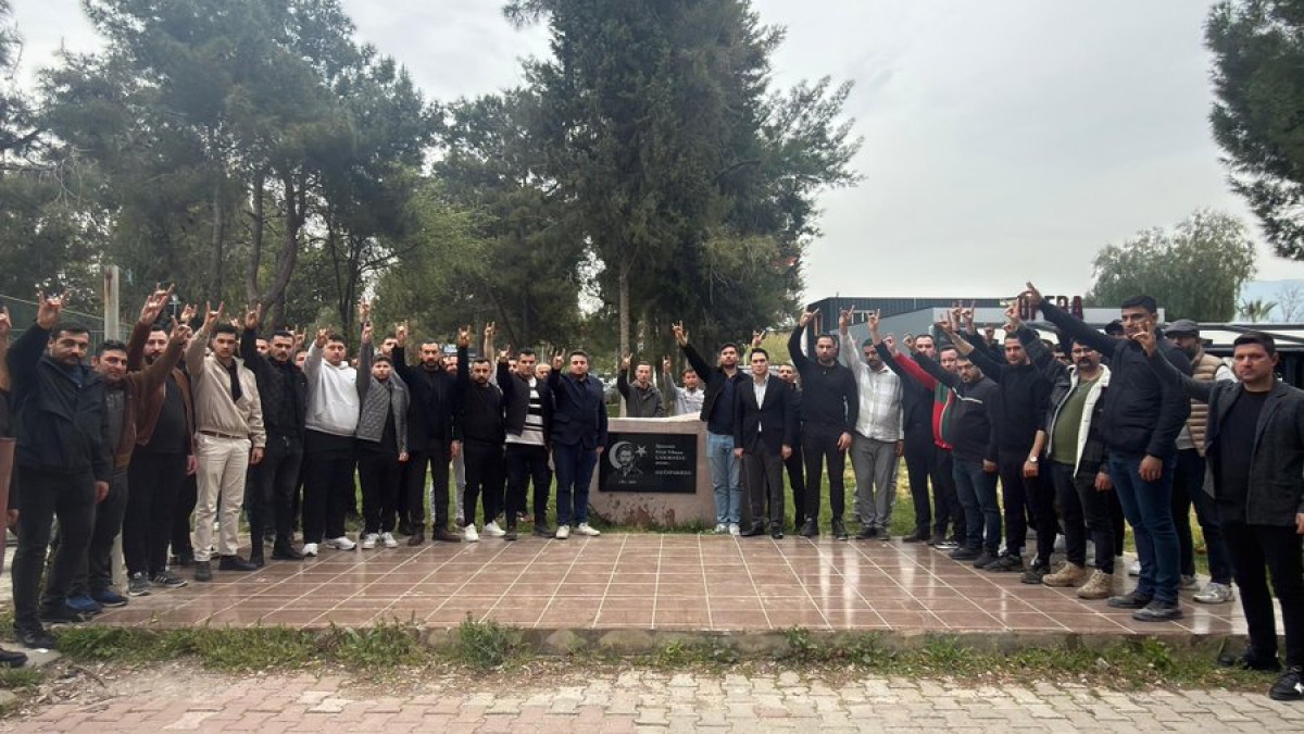 Ege Üniversitesi’nde öğrencilere palalı saldırı: 22 kişi yaralandı