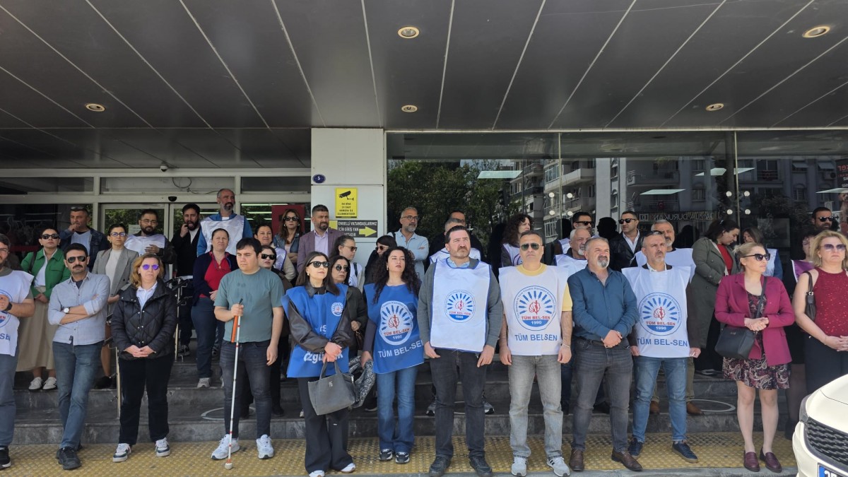 İzmir’de belediye çalışanlarından hak eylemi: Buca ve Karşıyaka’da iş bırakıldı