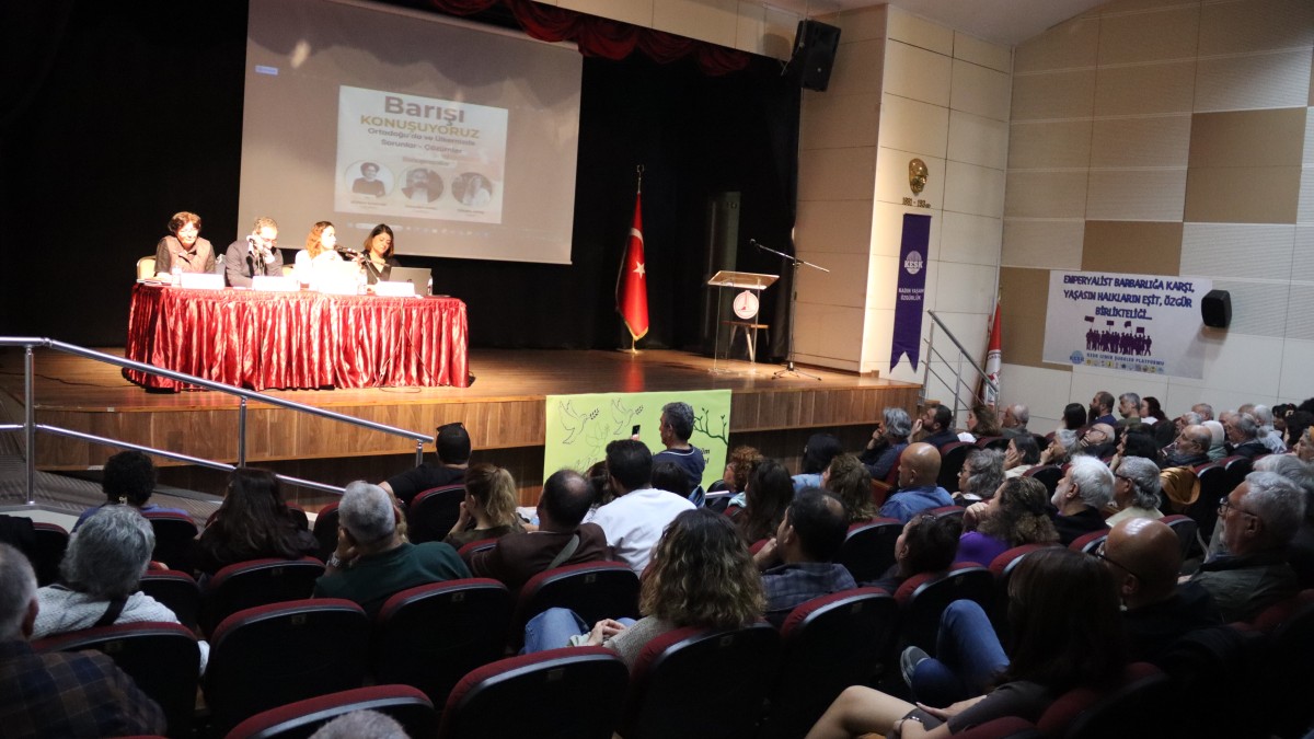 KESK’ten Barış Paneli: Çözümün Adresi Toplumdur