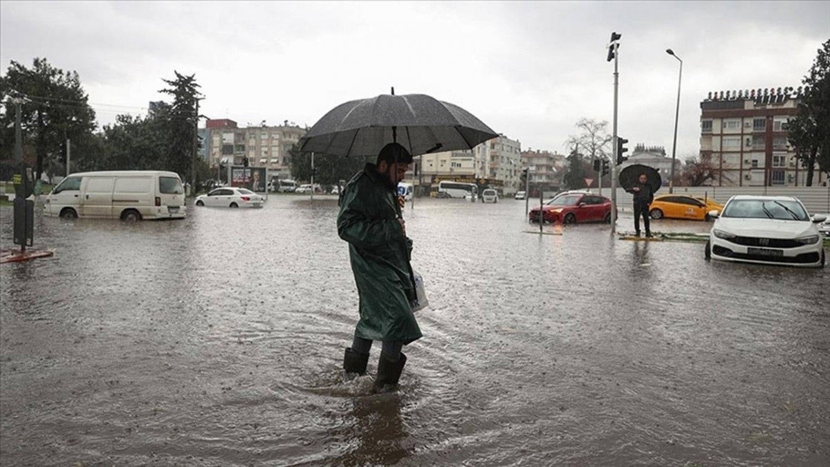 Meteoroloji uyardı: Bölge illerinde sağanak ve kar yağışı bekleniyor