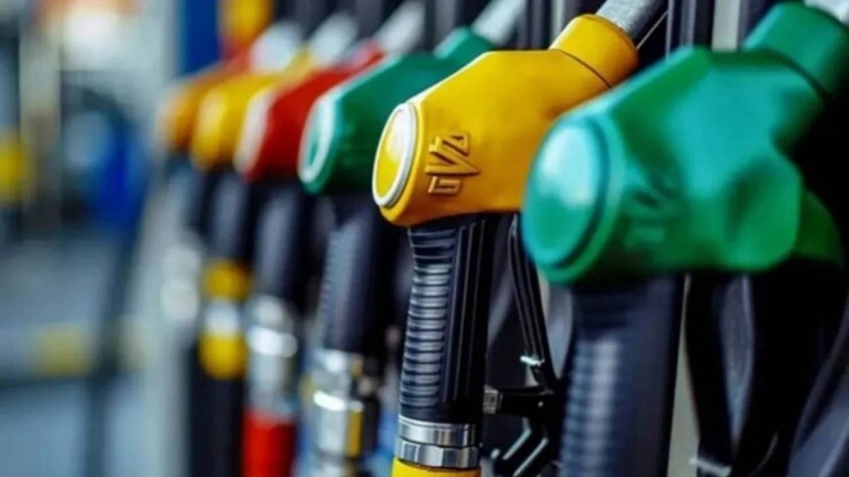 Küresel Gerilim Petrol Fiyatlarını Tırmandırdı: Akaryakıta Büyük Zam