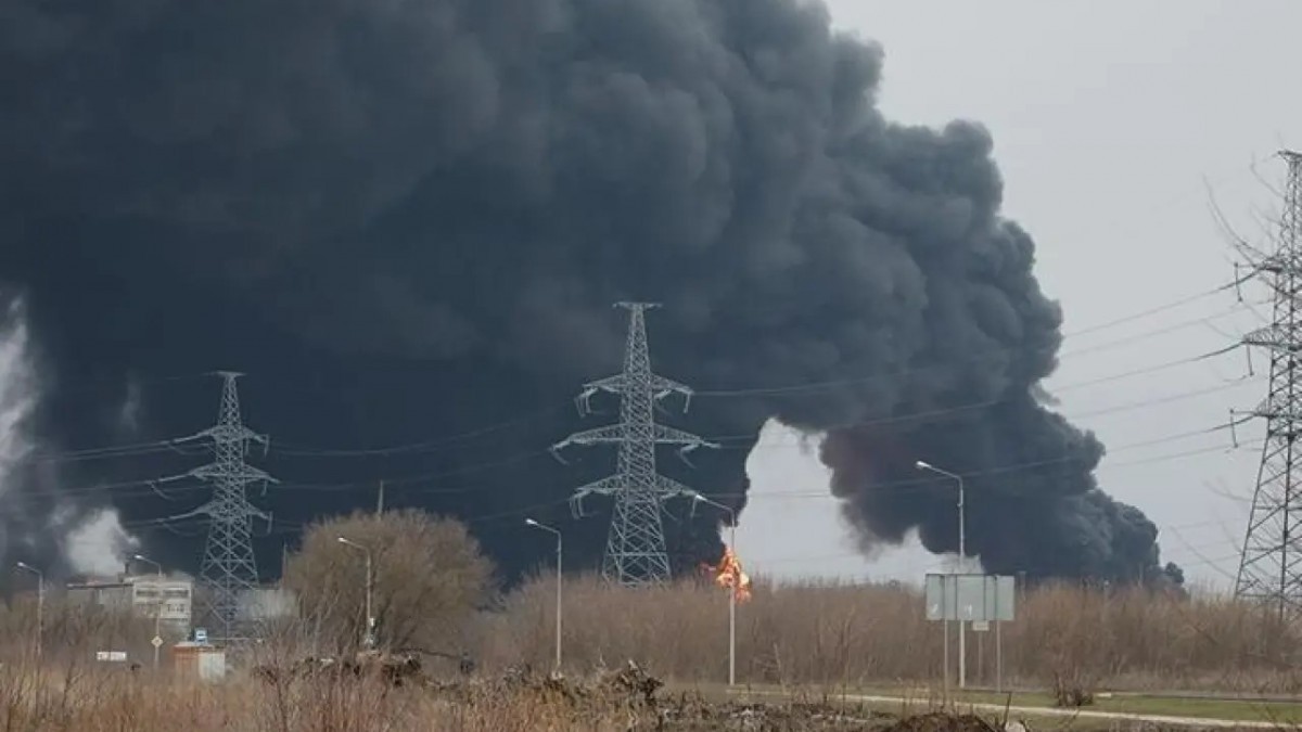 Rusya’da Petrol Rafinerisine İHA Saldırısı: Tuapse’de Yangın Çıktı