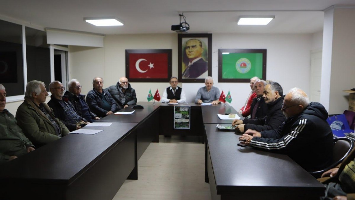 Fındıklı’da Çay Üreticileri Meclis Kurdu: Alın Terimizin Karşılığını İstiyoruz