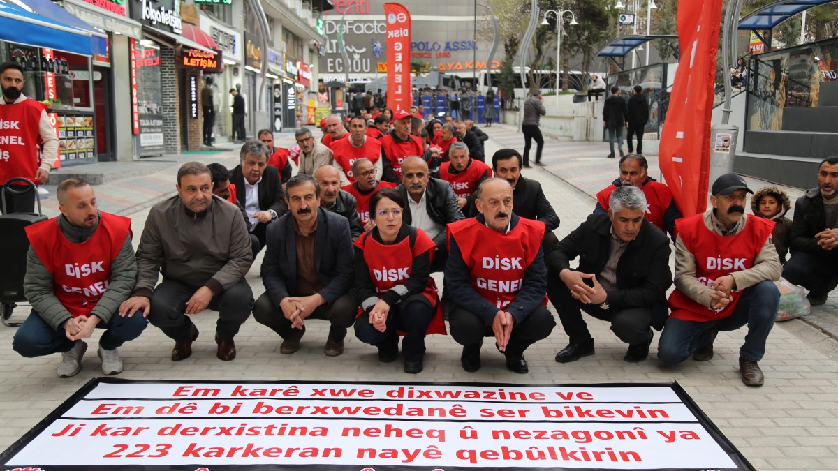 Van’da Kayyım Mağduru İşçilerin Direnişi 275’inci Gününde: 1 Mayıs Ruhuyla Kazanacağız