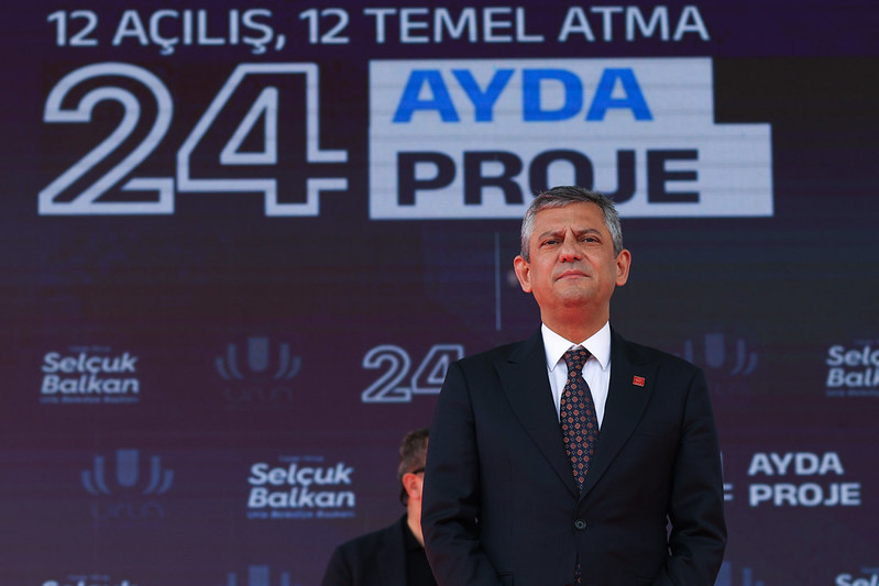 Özgür Özel’den Kayyım Tepkisi: “Nerenin İradesi Sakatlandıysa, Millet Hesabını Sorar”