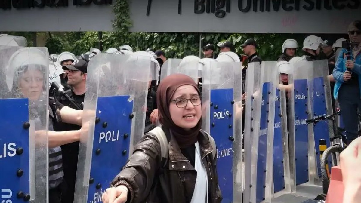Bilgi Üniversitesi öğrencisi Hafize Çetin gözaltına alındı