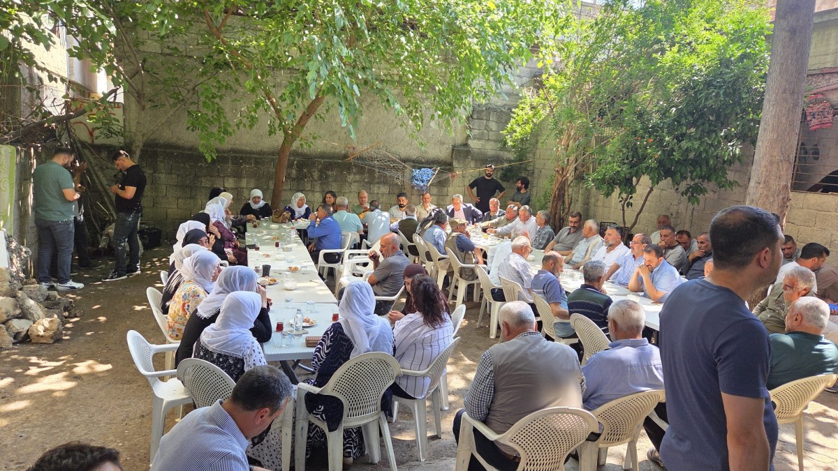 31 yıl sonra tahliye olan Veysi Danış Adana’da kitlesel törenle karşılandı