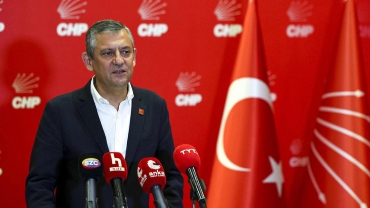 Özgür Özel’den CHP Genel Merkezi’ndeki Polis Müdahalesine Tepki: Teslim Olmayacağız