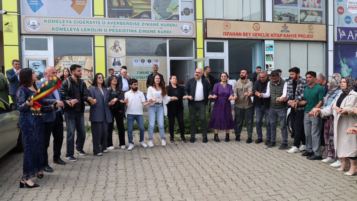Bingöl’de anadil mücadelesine yeni soluk: Mazêr Kürt Dili Derneği açıldı