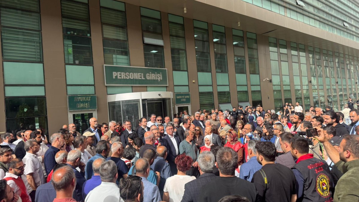 Sendikal faaliyet suç sayılmadı: BİRTEK-SEN Genel Başkanı Mehmet Türkmen beraat etti