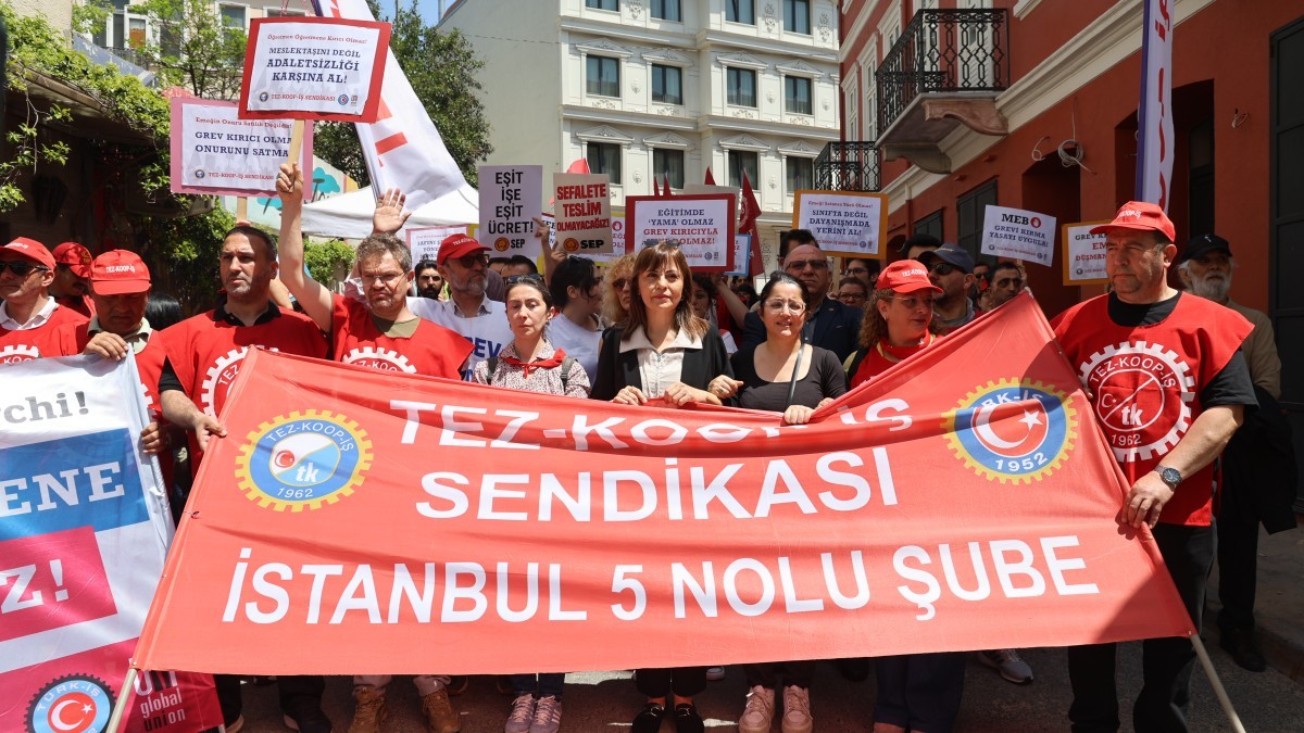 İtalyan Lisesi öğretmenlerinin hak arayışı 100’üncü gününde: TİS imzalanana kadar buradayız
