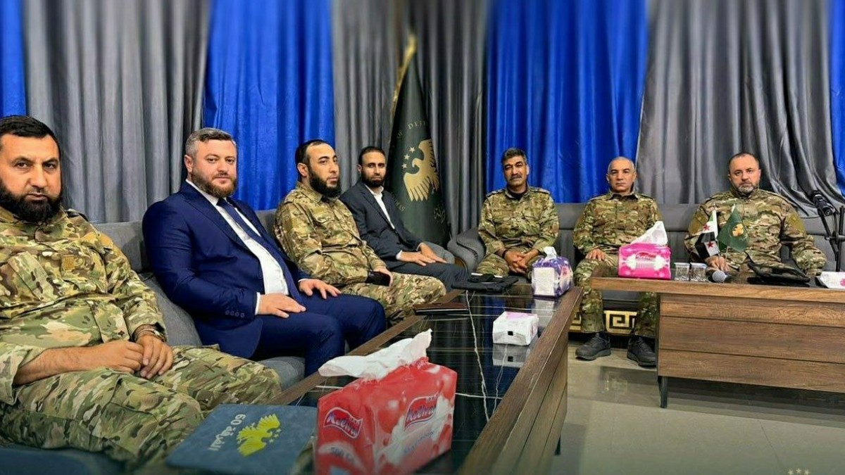 Suriye’de çözüm arayışları: QSD ve Geçici Hükümet Haseke’de bir araya geldi