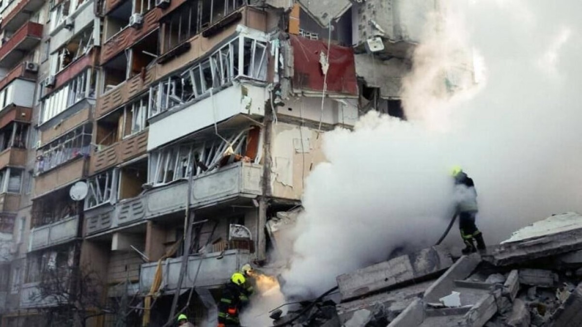 Rusya’nın Kiev Saldırısında Can Kaybı Artıyor: 16 Kişi Yaşamını Yitirdi