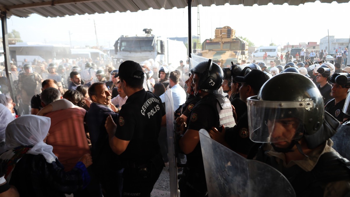 Silopi’deki Barış Nöbeti Davası Başladı: Gazeteciler Haber Hakkını Savundu