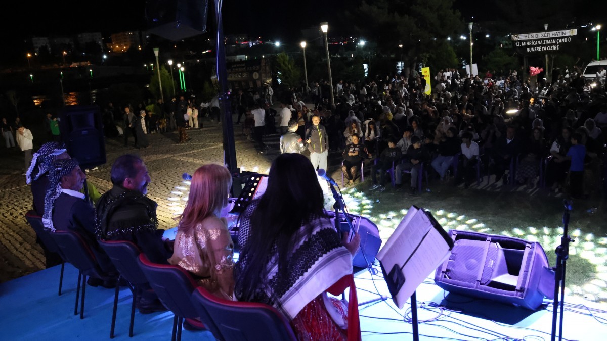 Cizre’de Kültür Sanat Festivali: Dengbêj Divanı Barış İçin Kuruldu