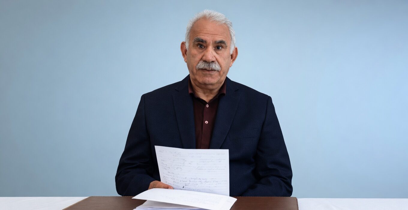 Abdullah Öcalan: “Çerçeve Yasa Kök Hücredir, Kaybedecek Zaman Yok”