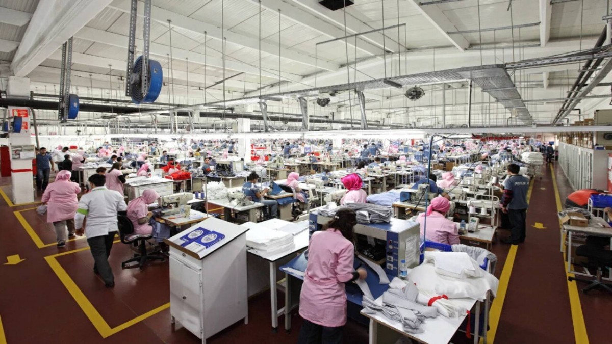 TÜİK Verileri: Ekonomi Büyürken Üretimin Lokomotifi Sanayi Geriledi