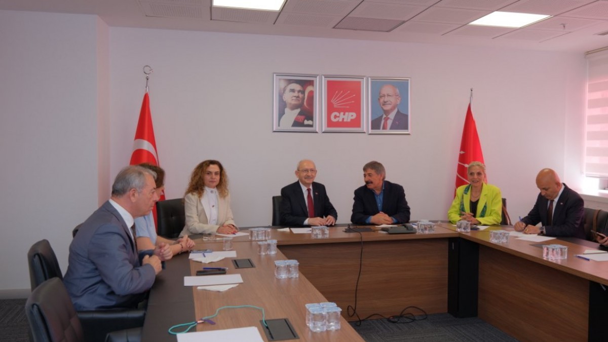 CHP Yüksek Disiplin Kurulu’ndan kritik karar: Tüm ihraçlar durduruldu