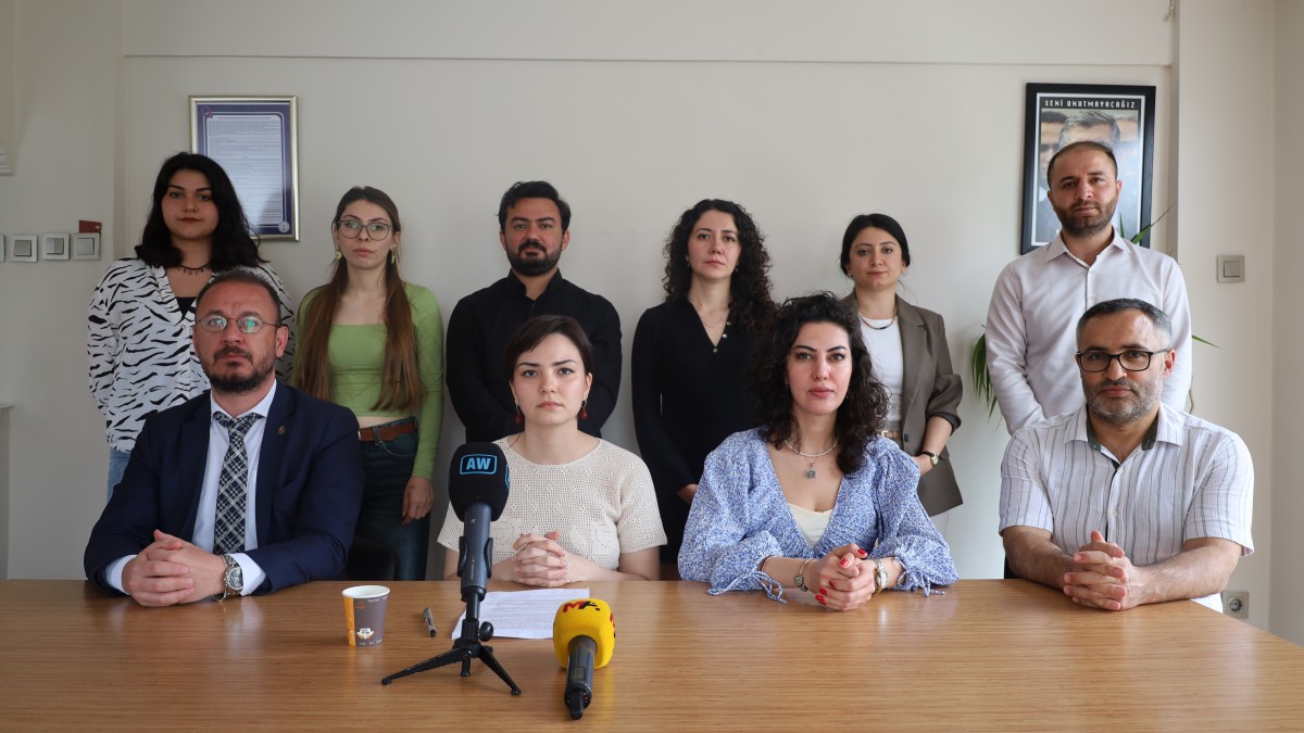Ankara Üniversitesi’nde Irkçı Saldırıya Uğrayan Kürt Öğrencilere Soruşturma Engeli