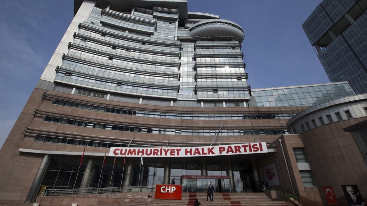 Özgür Özel ve CHP’li vekillere fezleke ablukası: Dosya sayısı 150’yi aştı