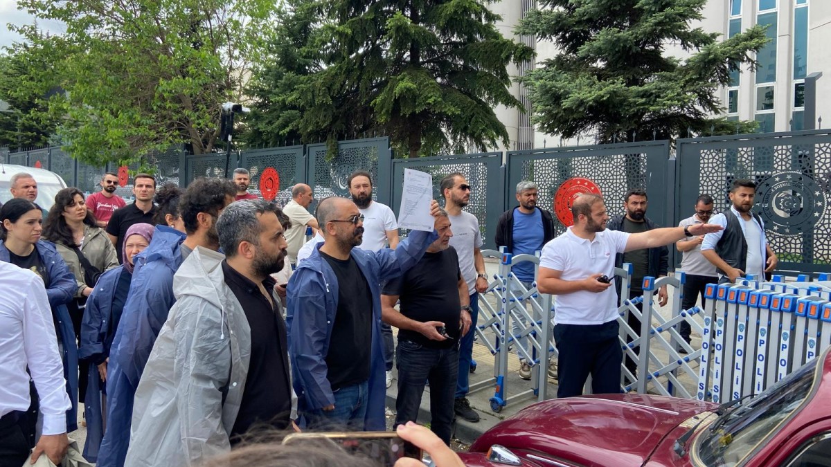Ankara’da Hak Arayan Öğretmenlere Polis Müdahalesi: 8 Gözaltı