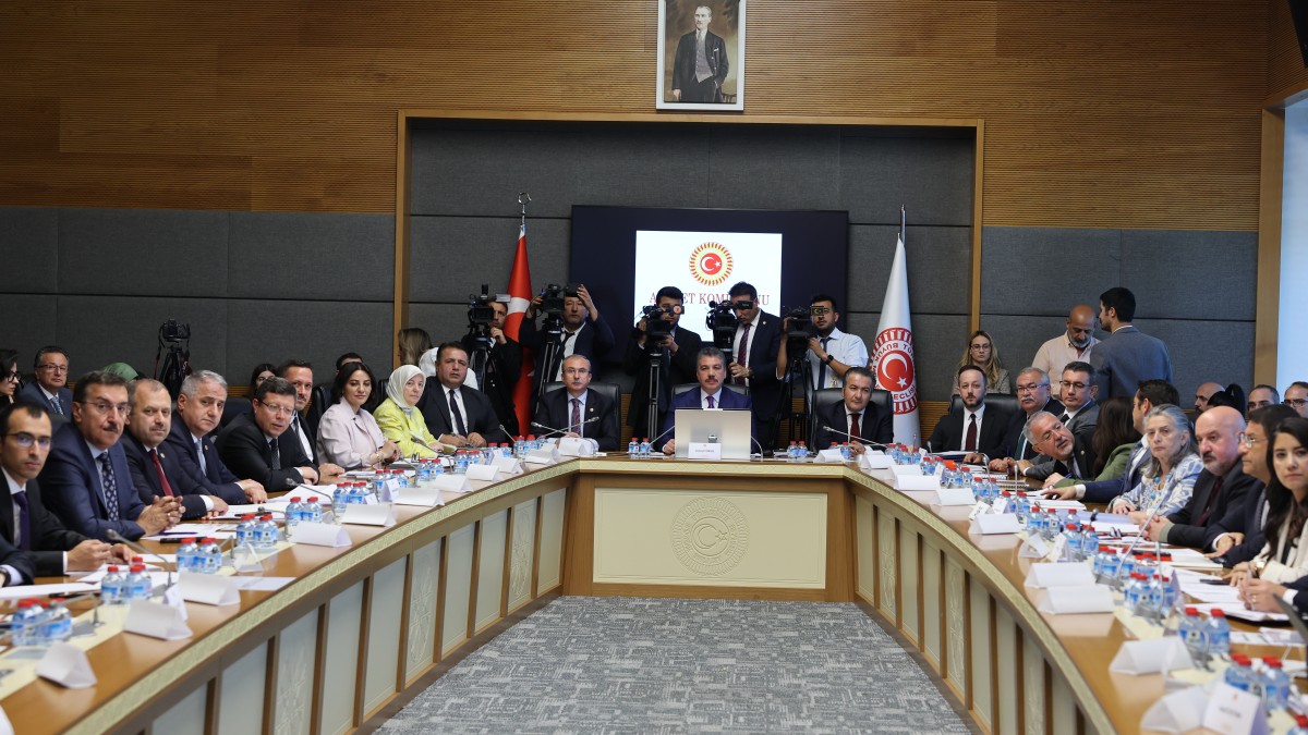 12. Yargı Paketi Adalet Komisyonu’nda: Görüşmelerin Bugün Tamamlanması Bekleniyor