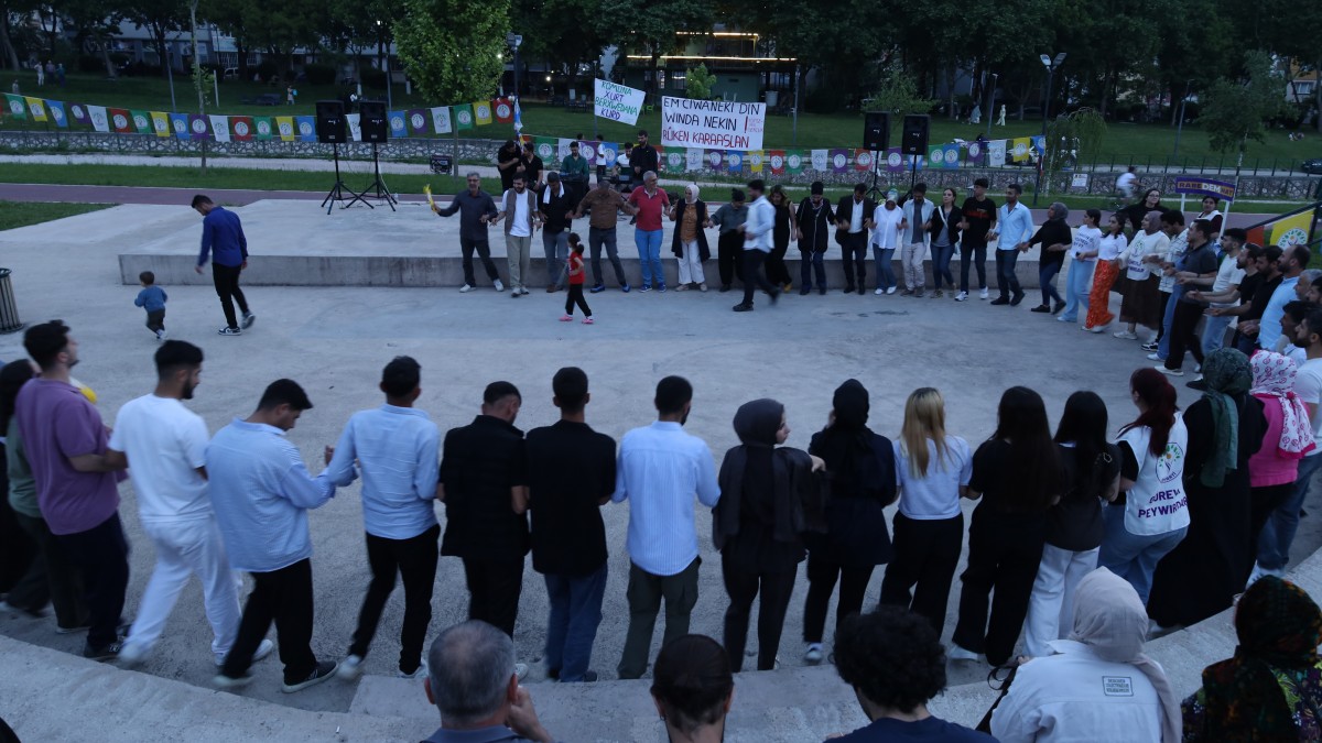 Bursa’da Gençlik Şöleni: Özel Savaş Politikalarına Karşı Komünlerle Özgür Yaşamı İnşa Edeceğiz