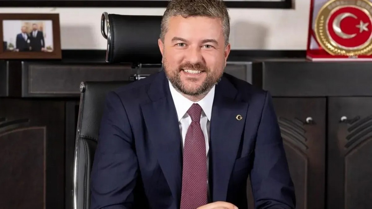 Buca Belediye Başkanı Görkem Duman görevden uzaklaştırıldı