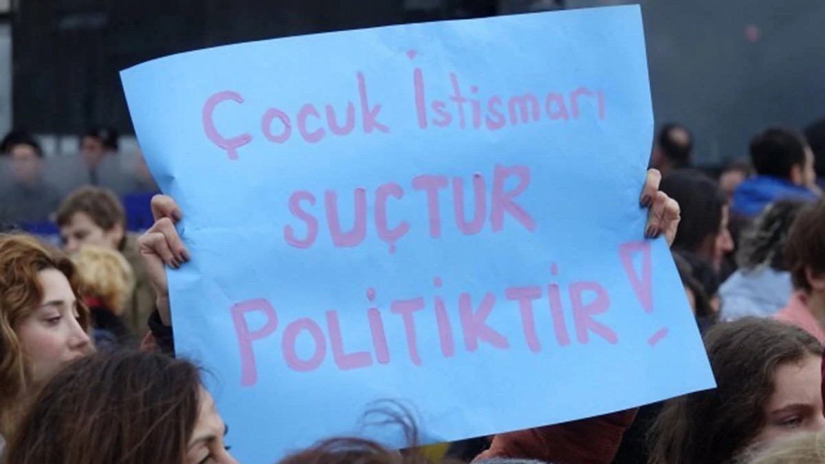 İzmir’de çocuk koruma skandalı: İstismar faili babaya 4 çocuk teslim edildi