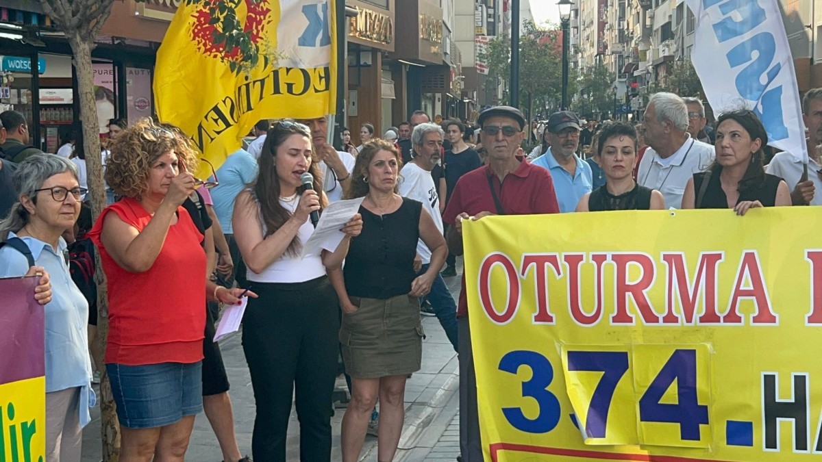KHK Mağdurlarının Adalet Mücadelesi 374’üncü Haftasında: Baskılara Karşı Ortak Mücadele Vurgusu