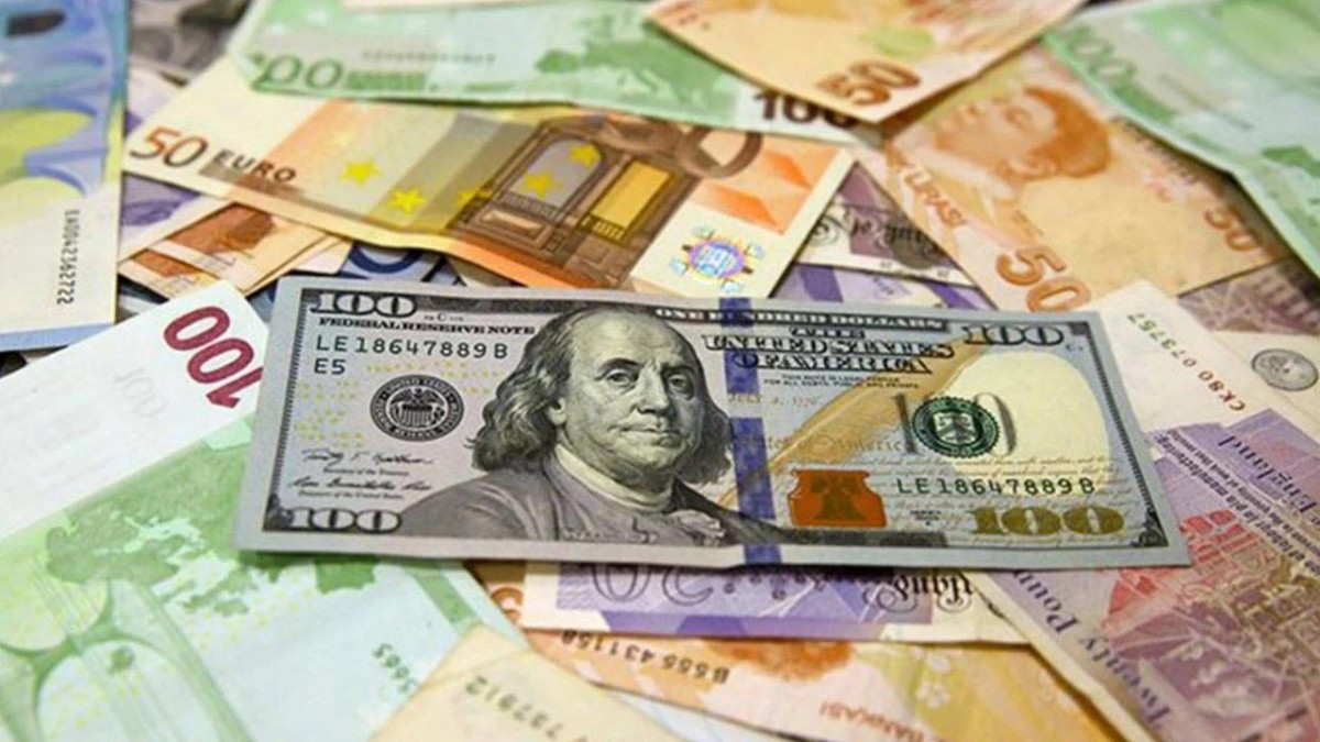 Türk Lirasında Değer Kaybı Sürüyor: Dolar ve Euro Haftaya Yükselişle Başladı