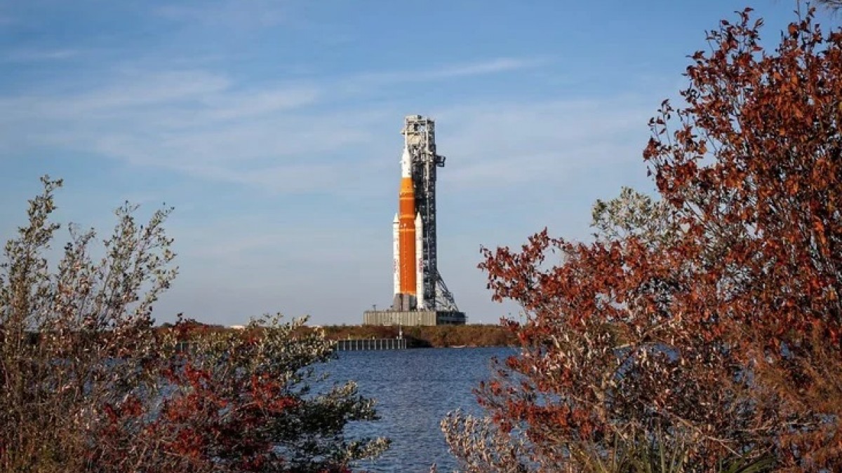 NASA ‘Ay’a ilk kadın’ vaadini unuttu: Artemis III ekibi sadece erkeklerden oluşuyor