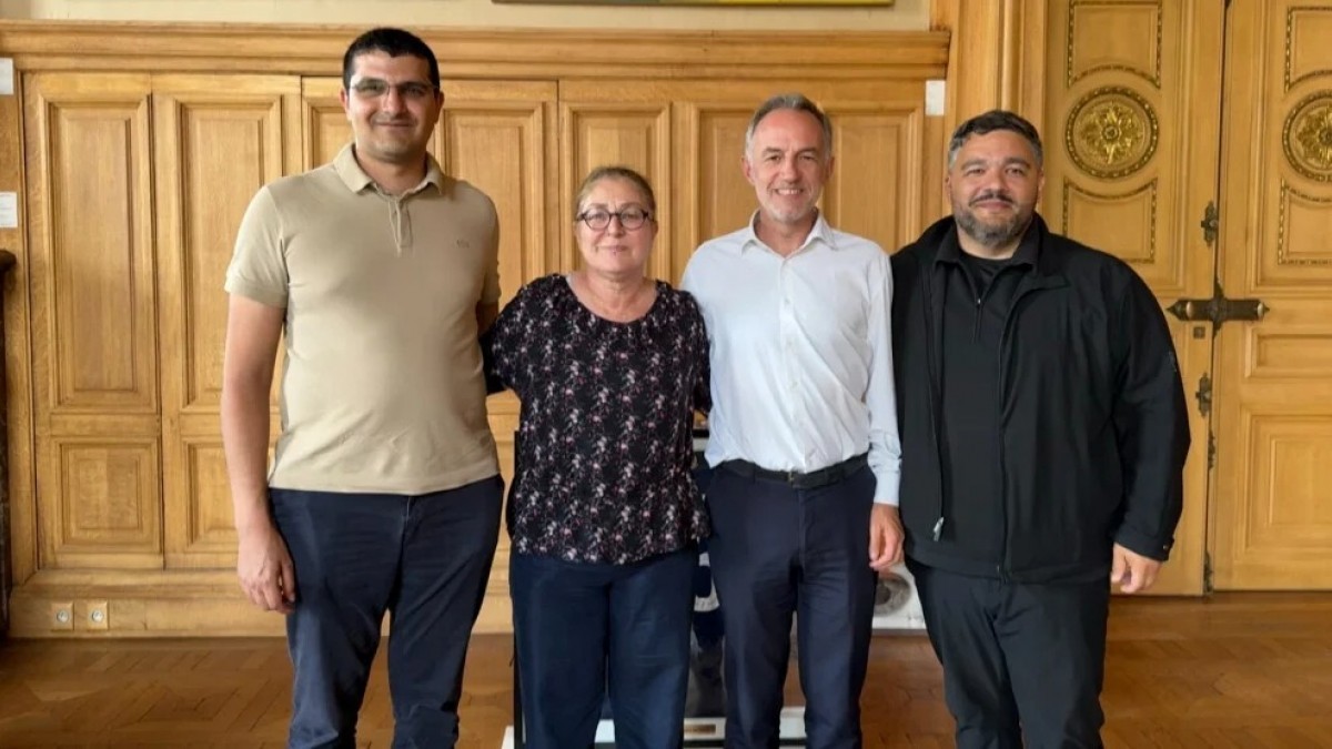 Kürt Heyetinden Paris Belediyesi’ne Ziyaret: Adalet ve İş Birliği Vurgusu