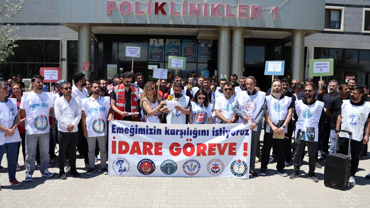 Van’da sağlık emekçilerinden hak ihlali tepkisi: Haksızlığa son verilsin