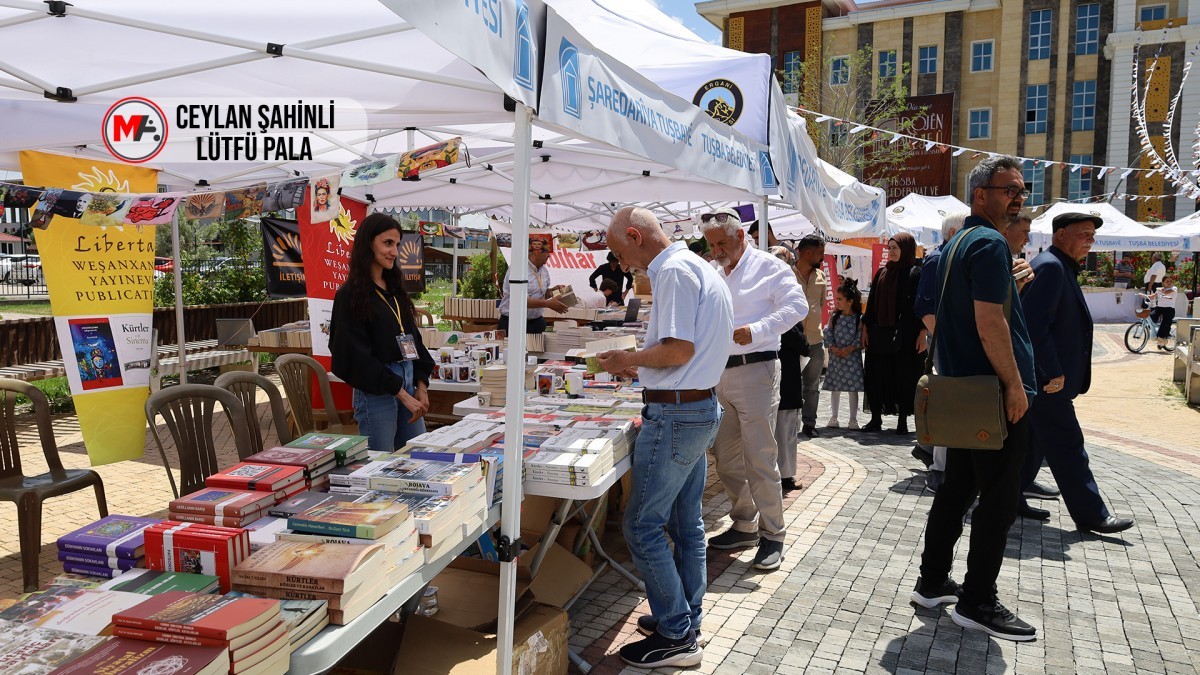 Van’da Edebiyat Günleri: Kürtçe kitapların okurla buluşması için çalışmalar artmalı