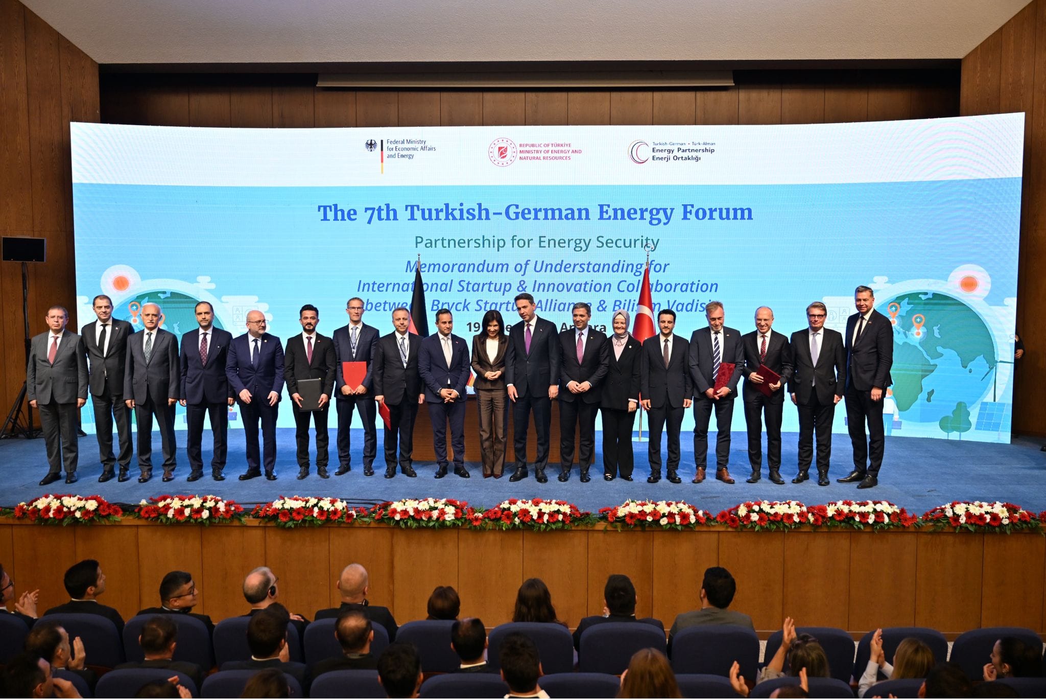 OYAK Çimento ve Pure Energy’den sürdürülebilir gelecek için stratejik ortaklık