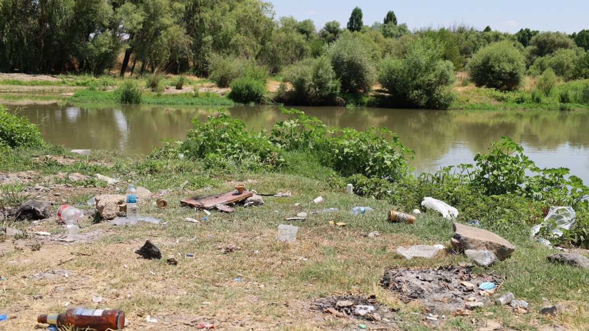 Hevsel Bahçeleri’nde Kirlilik Alarmı: UNESCO Mirası Tahrip Ediliyor