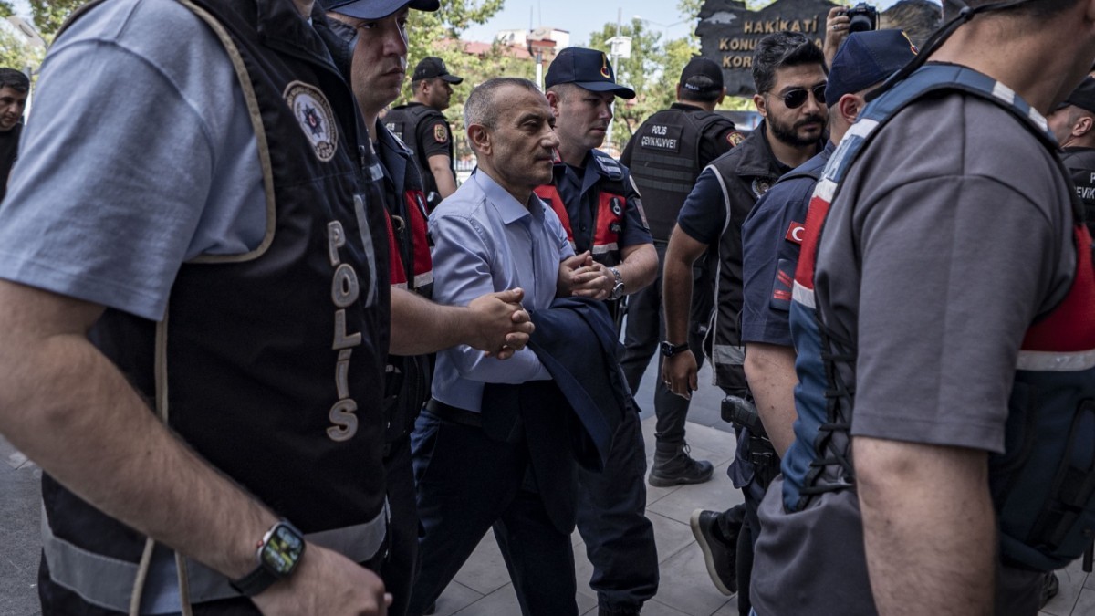 Gülistan Doku soruşturması: Tuncay Sonel ve beraberindekiler adliyeye sevk edildi
