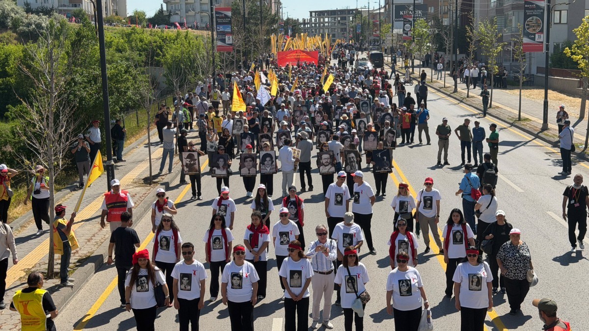 Madımak Katliamı’nın 33’üncü Yılı: Sivas’ta Binler Adalet İçin Yürüyor
