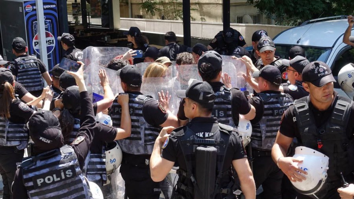 Ankara Emniyeti’nde Gözaltı Yoğunluğu: Nezarethaneler Doldu