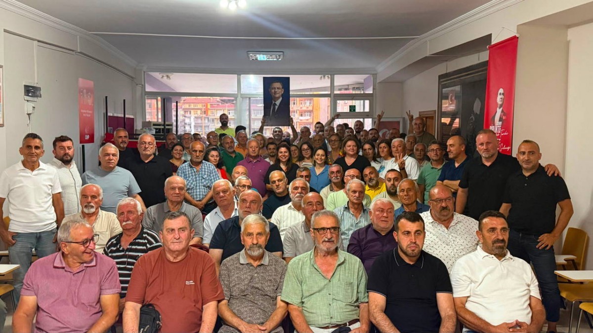Artvin’de CHP’den toplu istifa: 6 belediye başkanı YENİ Parti’ye geçiyor