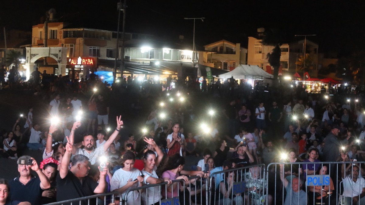 Evvel Temmuz Festivali’nde Barış Ezgileri: Kirli Savaşlara Karşı Ortak Mücadele