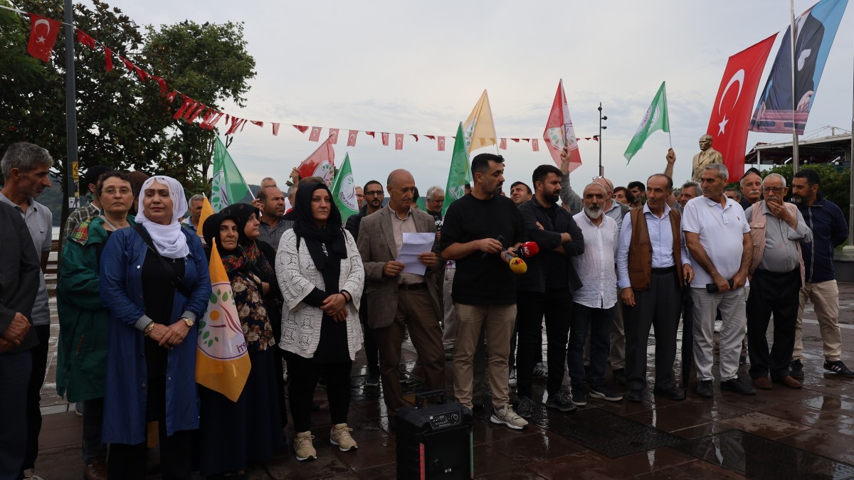 İstanbul’da Kürt esnafa yönelik ırkçı saldırıya tepki: Toplumsal barış hedef alınıyor