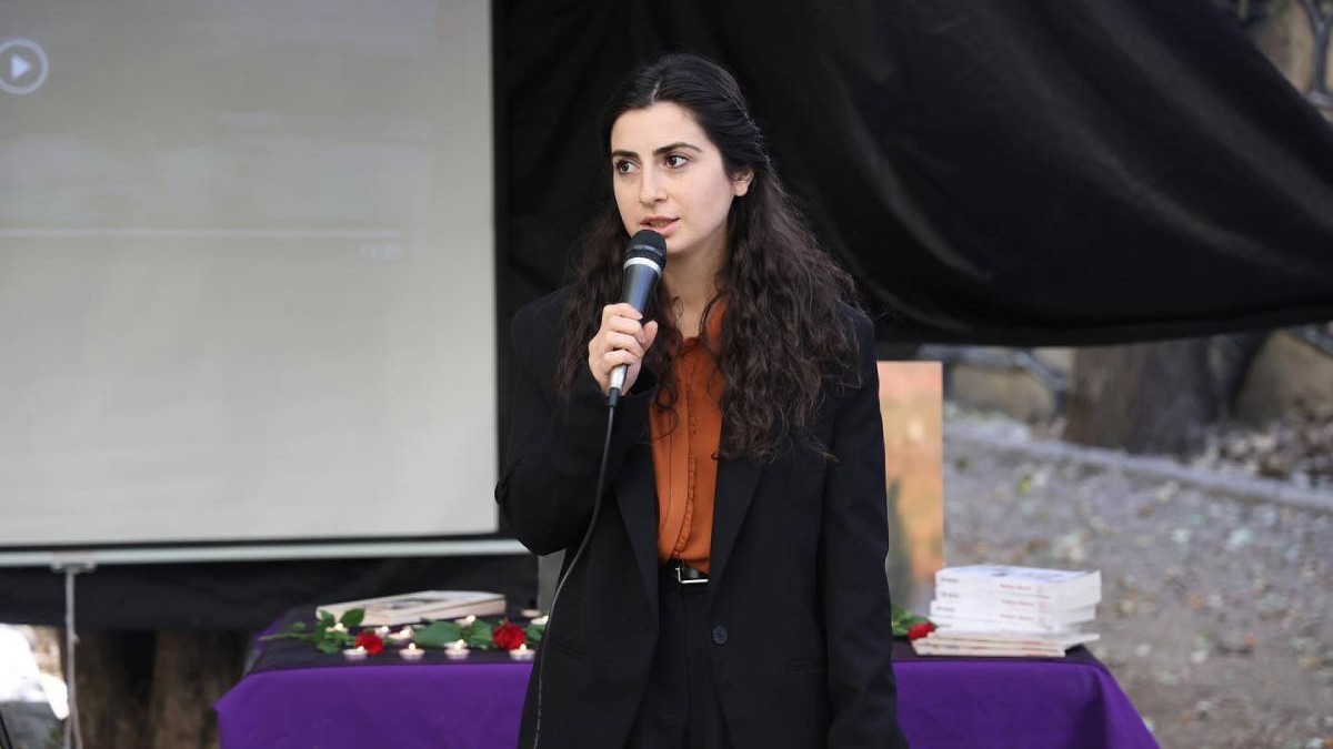 İşkenceye tepki gösteren gazeteci Öznur Değer’in davası ertelendi