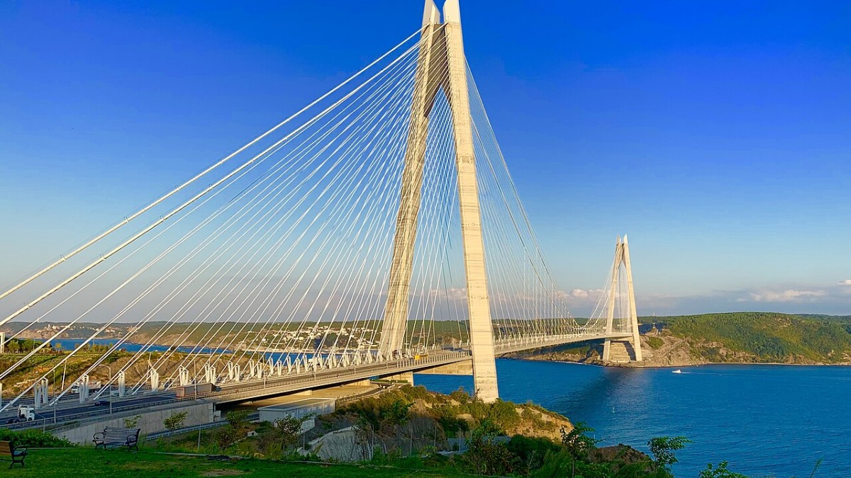 Köprü ve Otoyol Ücretlerine Dev Zam: Geçişler El Yakıyor